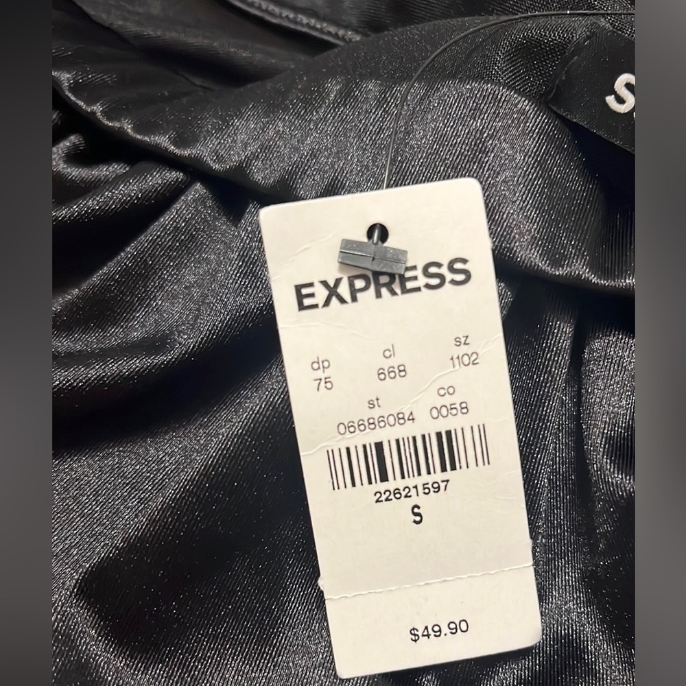 NWT EXPRESS Black One Shoulder Body Suit - Picture 2 of 2
